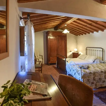 Casa Da Renato Holiday home *